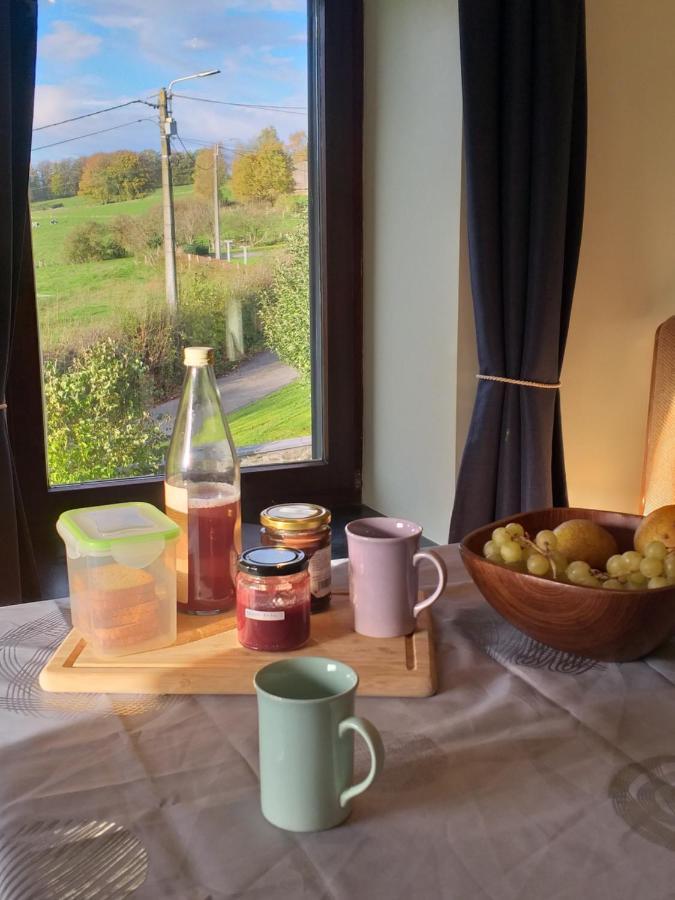 Gite L'Ecole De Ma Mere Villa Bertogne Bagian luar foto